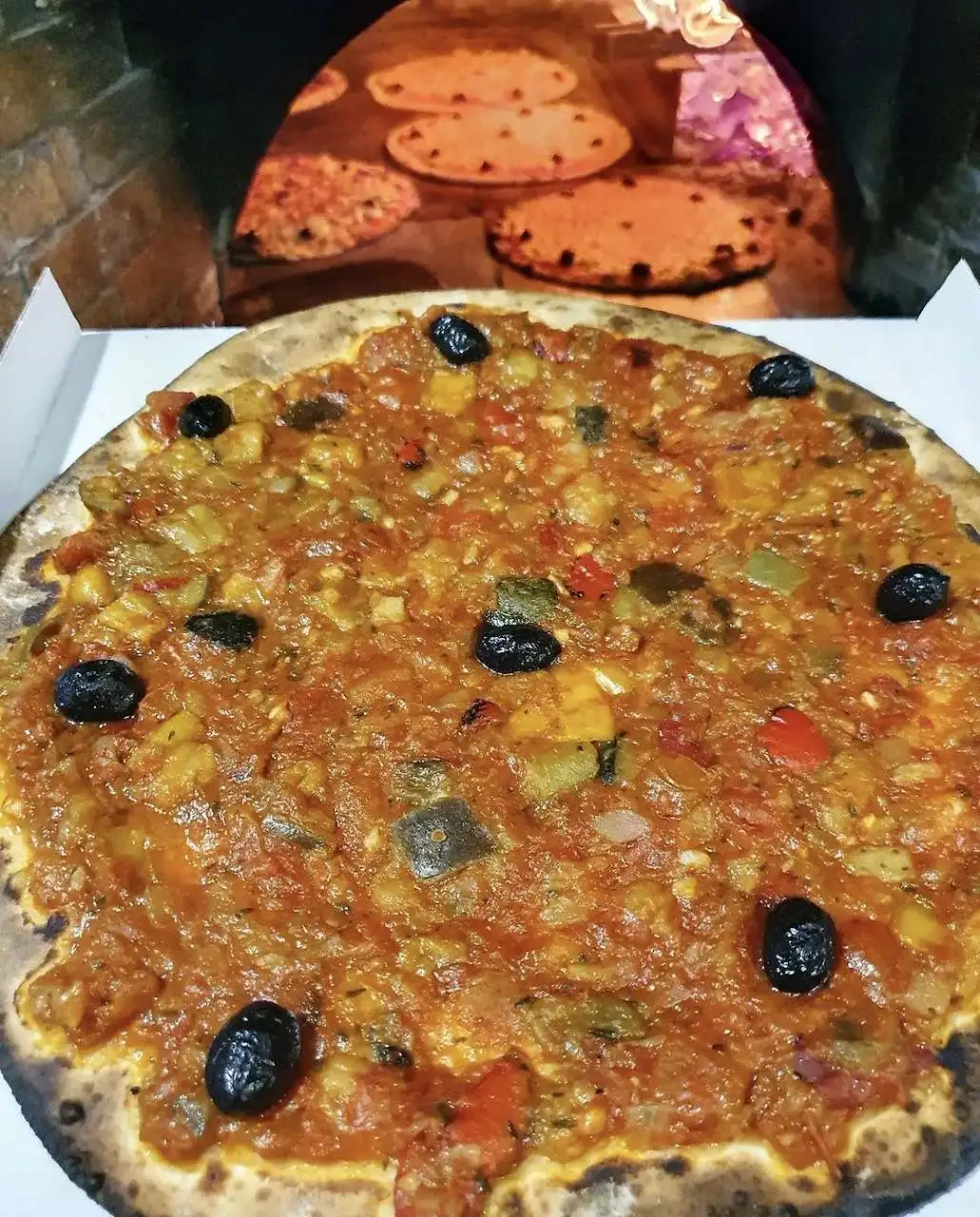 Pizza au feu de bois � Saint-Barnab� Marseille 13012